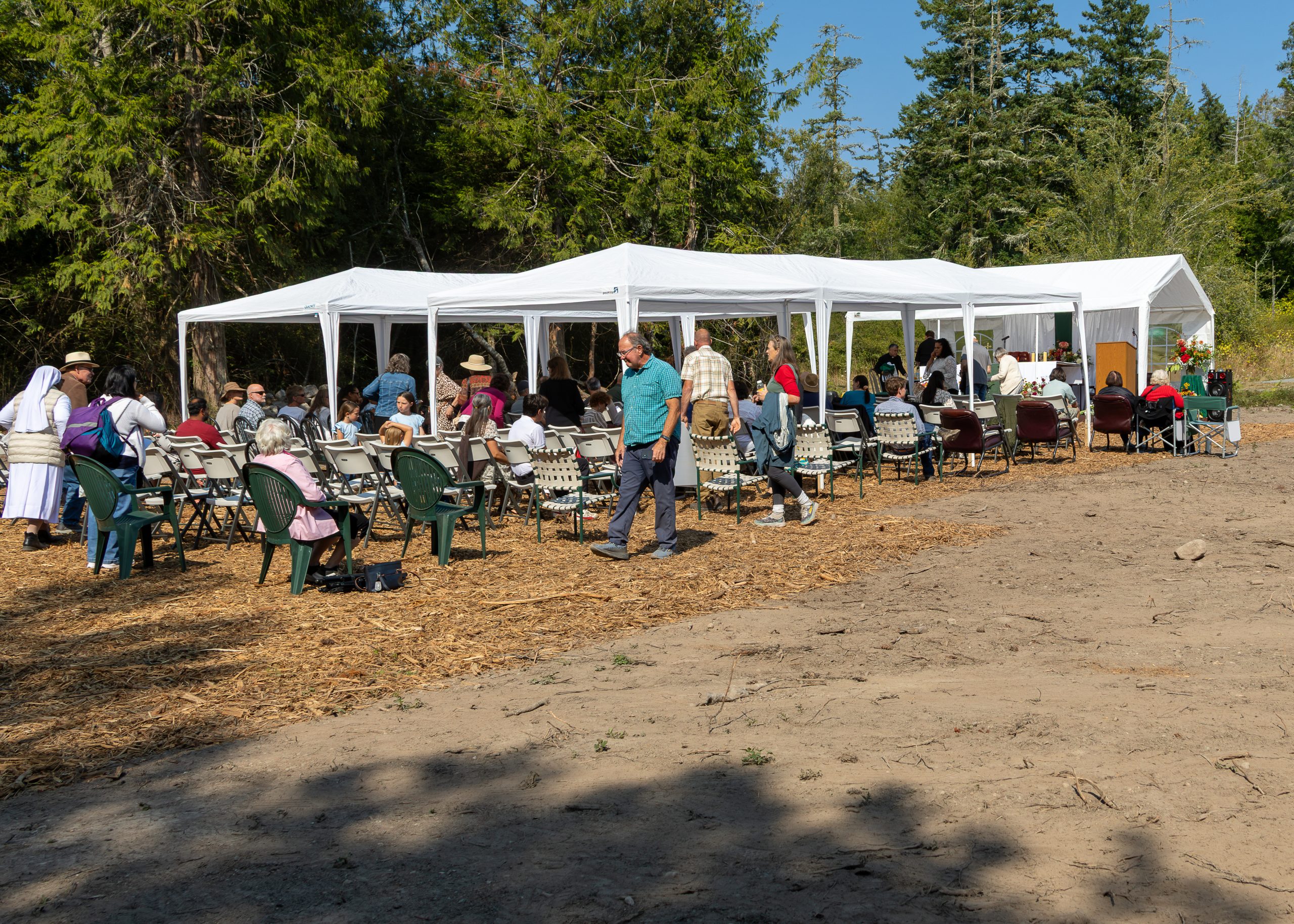 Aug 16 2026 Lopez Island Oudoor Mass (12 of 46)